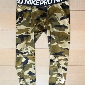 Nike Pro Men’s Camo 3/4 Tights